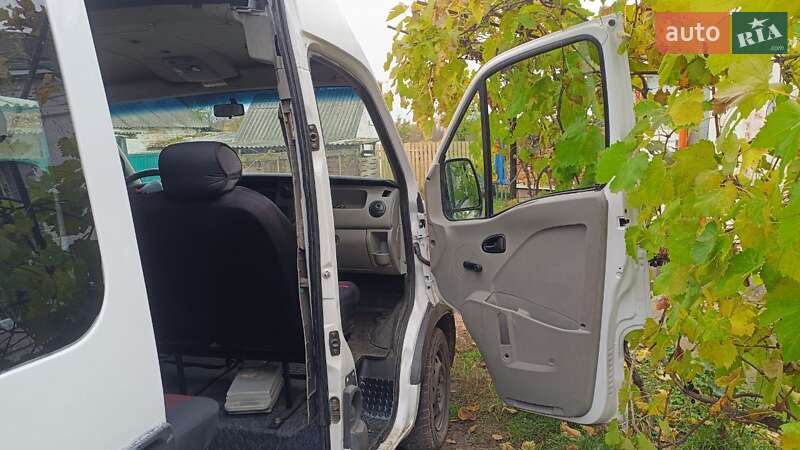 Минивэн Renault Master 2005 в Звенигородке