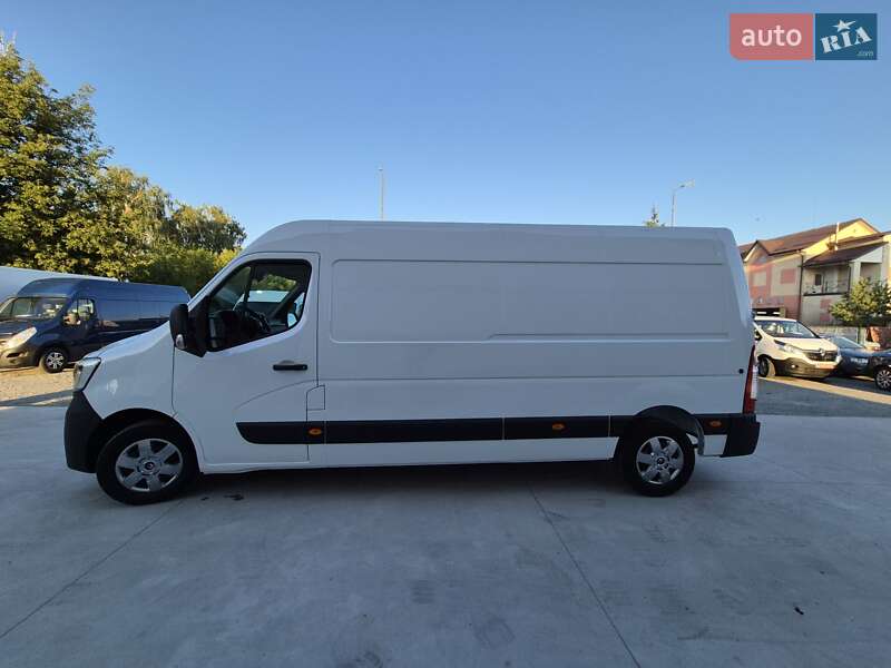 Грузовой фургон Renault Master 2022 в Дубно