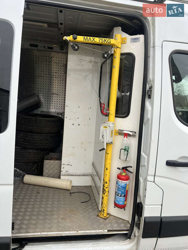 Грузовой фургон Renault Master 2017 в Измаиле