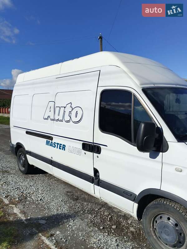 Вантажний фургон Renault Master 2004 в Полонному
