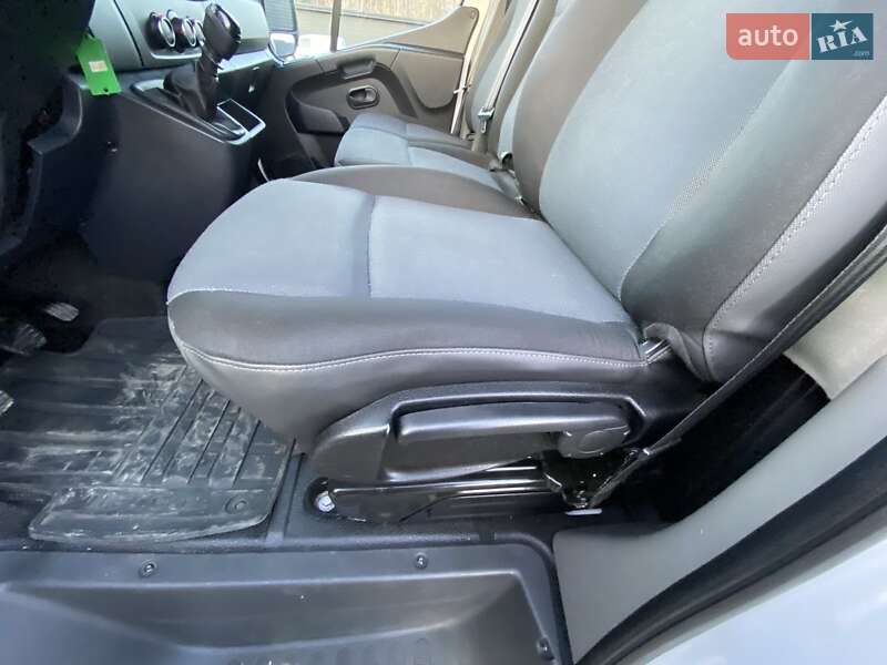 Вантажний фургон Renault Master 2022 в Києві