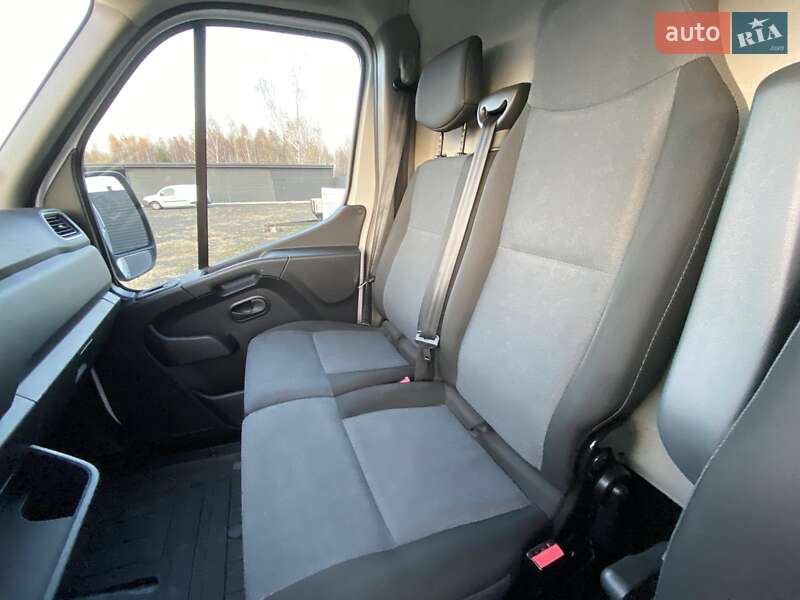 Вантажний фургон Renault Master 2022 в Києві
