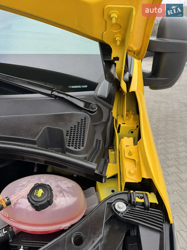 Вантажний фургон Renault Master 2021 в Ковелі