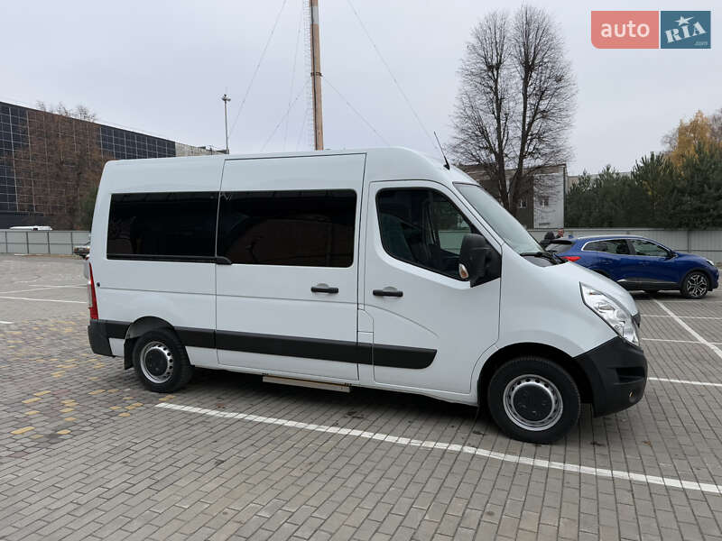 Мінівен Renault Master 2015 в Луцьку