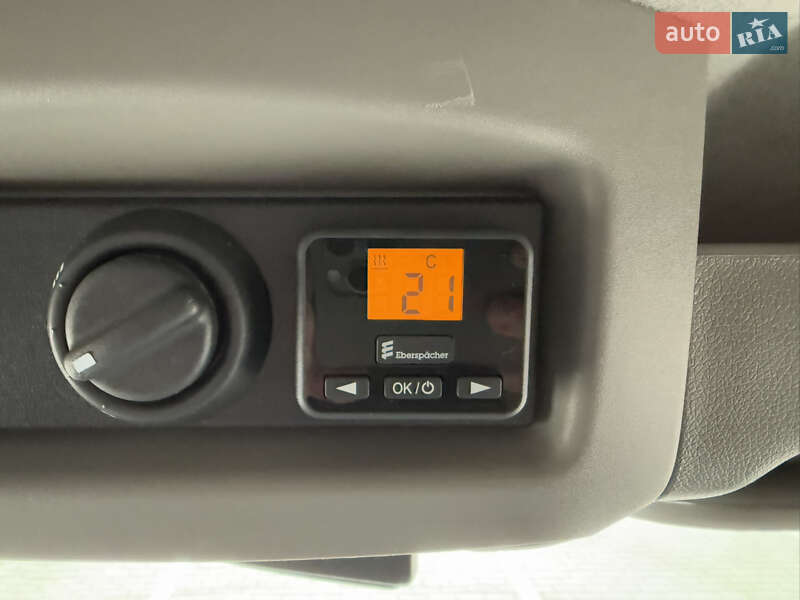 Мінівен Renault Master 2015 в Луцьку