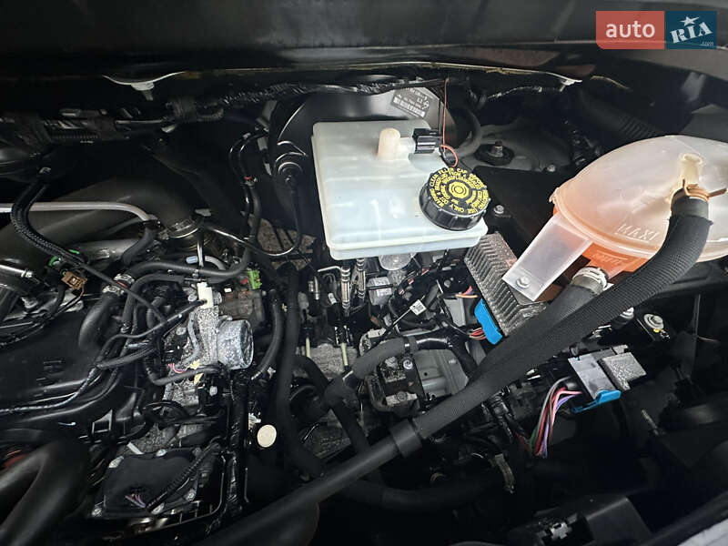 Грузовой фургон Renault Master 2021 в Луцке