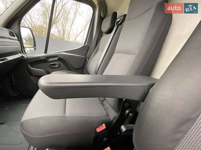 Грузовой фургон Renault Master 2022 в Киеве фото 34 Грузовой фургон Renault Master 2022 в Киеве