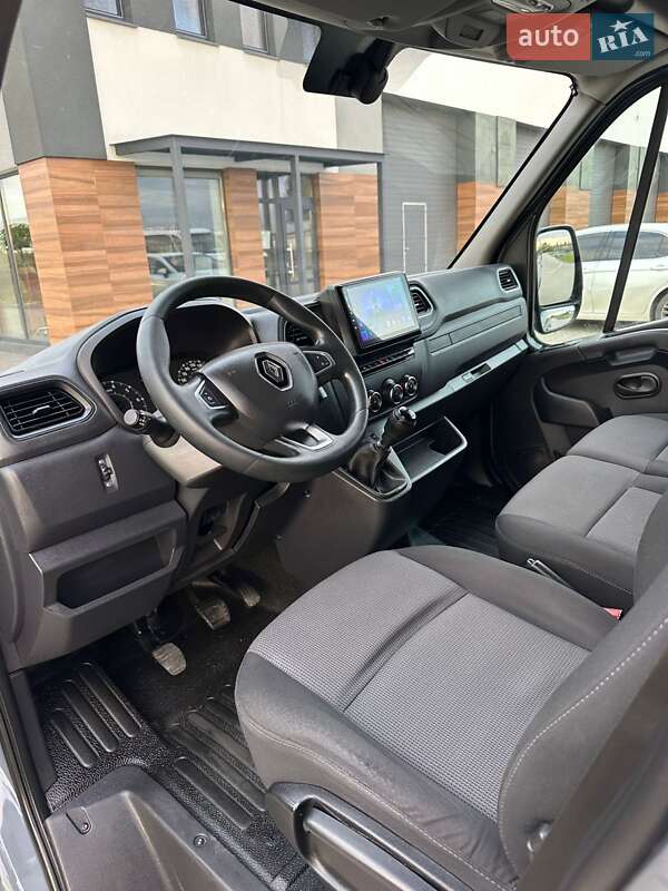Грузовой фургон Renault Master 2023 в Киеве