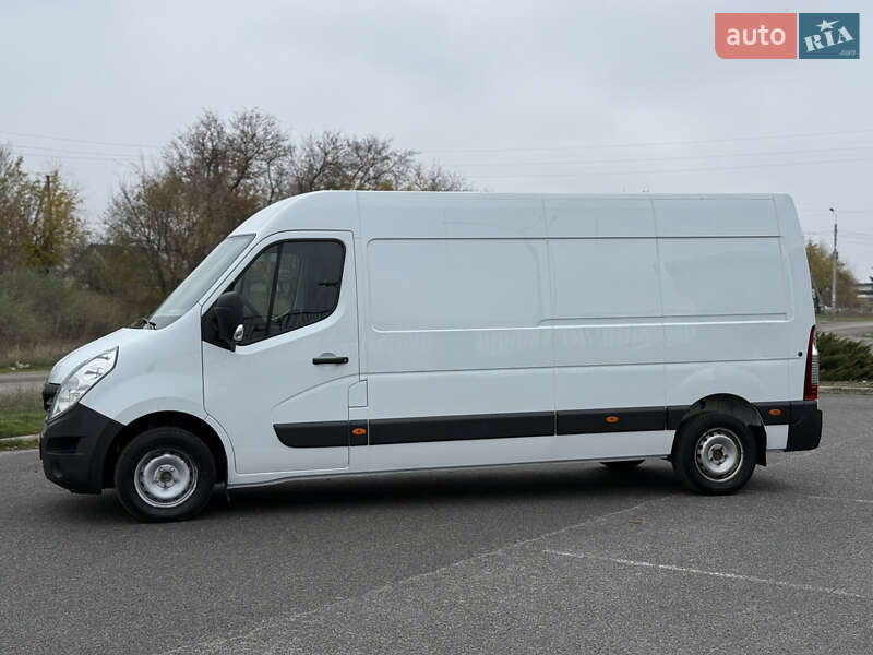 Грузовой фургон Renault Master 2017 в Новомосковске