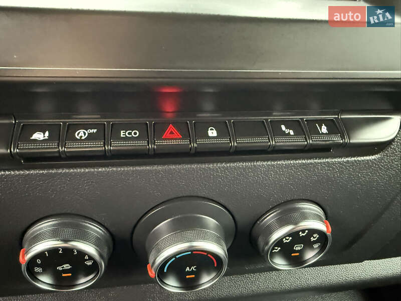 Грузовой фургон Renault Master 2023 в Киеве