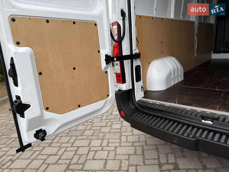 Грузовой фургон Renault Master 2022 в Дубно фото 67 Грузовой фургон Renault Master 2022 в Дубно