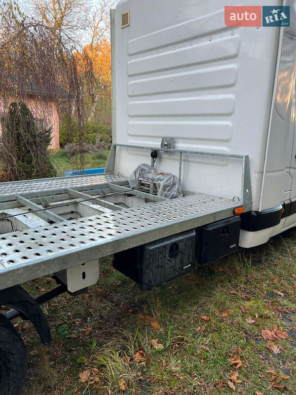 Эвакуатор Renault Master 2019 в Львове фото 15 Эвакуатор Renault Master 2019 в Львове