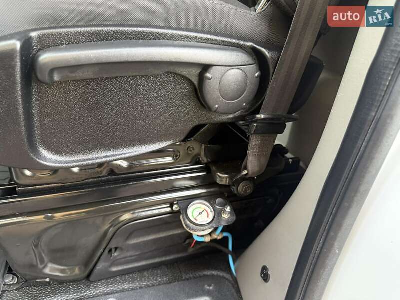 Тентованый Renault Master 2018 в Киеве фото 16 Тентованый Renault Master 2018 в Киеве