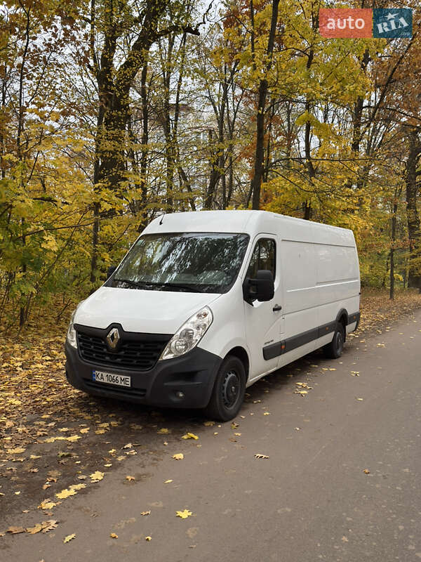 Грузовой фургон Renault Master 2015 в Киеве
