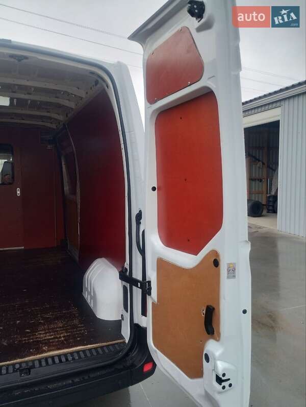 Вантажний фургон Renault Master 2018 в Дубні фото 27 Вантажний фургон Renault Master 2018 в Дубні