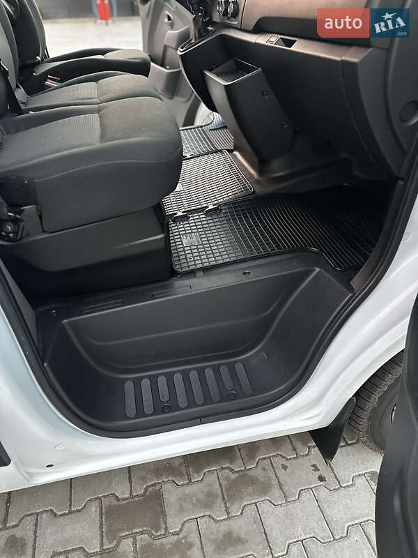 Грузовой фургон Renault Master 2021 в Дубно фото 50 Грузовой фургон Renault Master 2021 в Дубно