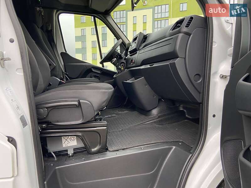 Грузовой фургон Renault Master 2022 в Ковеле