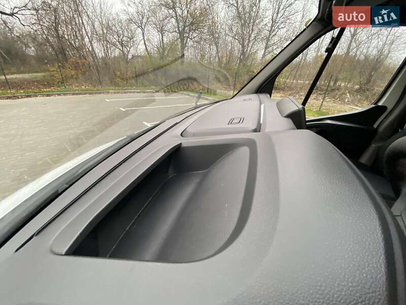 Грузовой фургон Renault Master 2022 в Ковеле