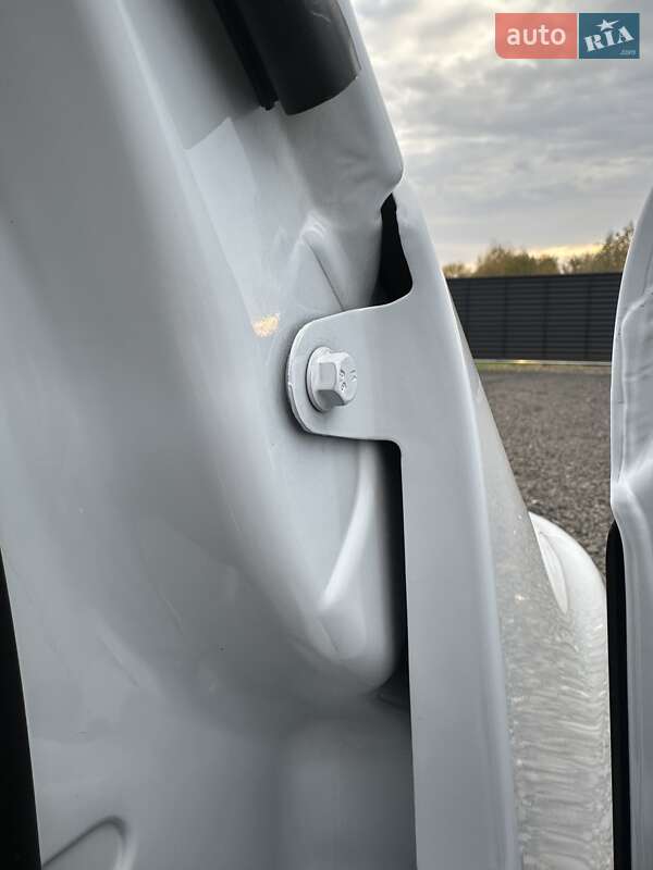 Вантажний фургон Renault Master 2022 в Ковелі