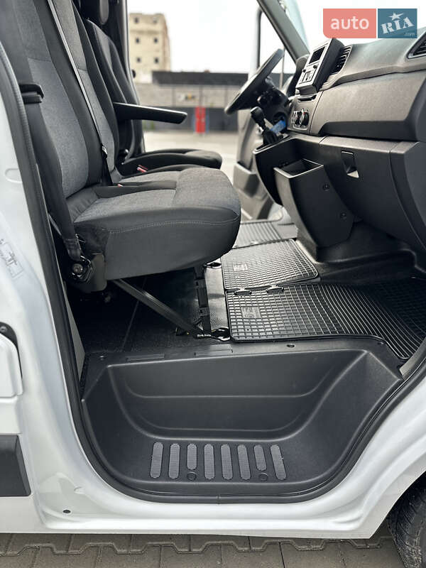 Вантажний фургон Renault Master 2021 в Дубні фото 77 Вантажний фургон Renault Master 2021 в Дубні