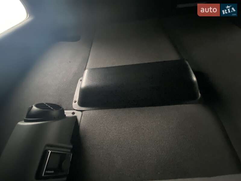 Грузовой фургон Renault Master 2022 в Киеве фото 24 Грузовой фургон Renault Master 2022 в Киеве