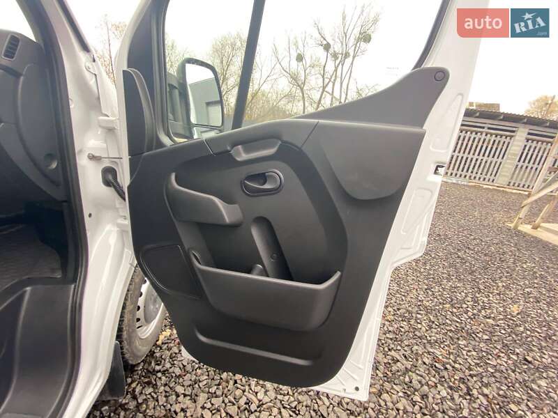 Грузовой фургон Renault Master 2022 в Киеве фото 32 Грузовой фургон Renault Master 2022 в Киеве