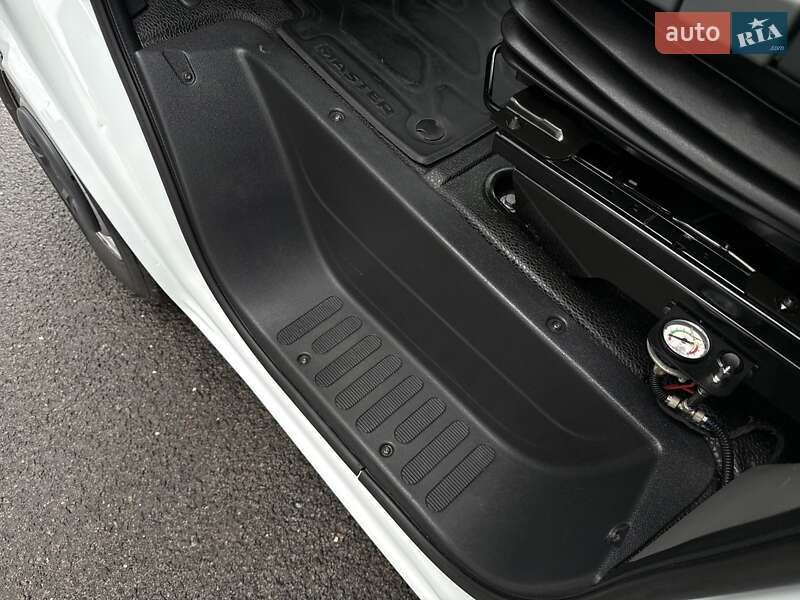 Тентований Renault Master 2021 в Ковелі