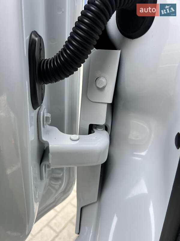 Вантажний фургон Renault Master 2021 в Дубні фото 53 Вантажний фургон Renault Master 2021 в Дубні