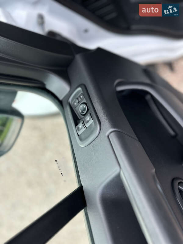 Вантажний фургон Renault Master 2021 в Рівному