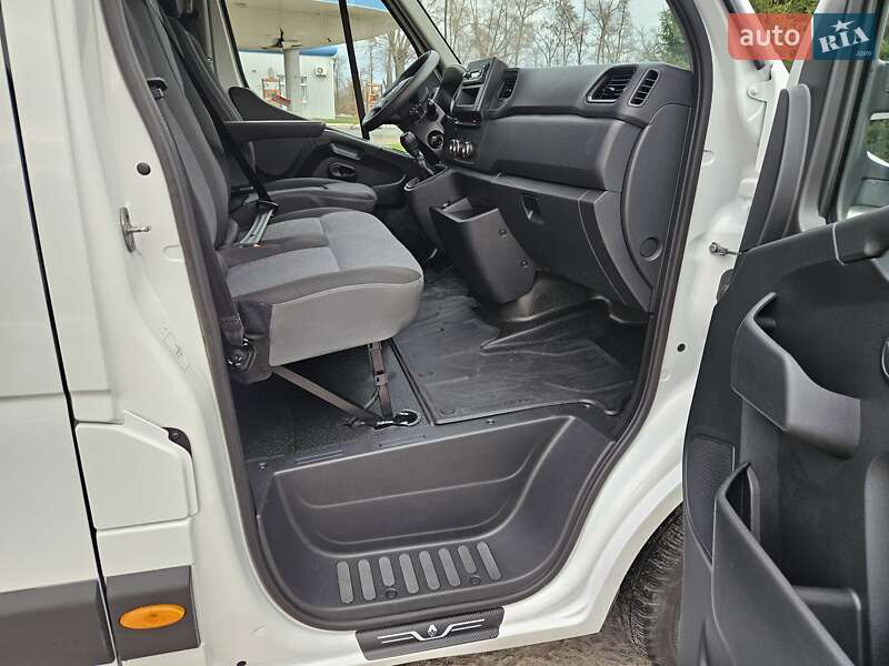 Мікроавтобус вантажний (до 3,5т) Renault Master 2021 в Бердичеві