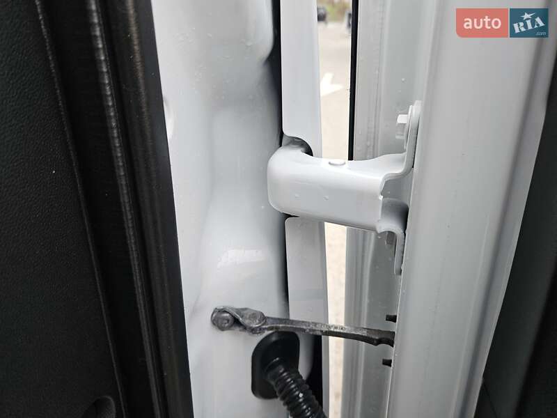 Мікроавтобус вантажний (до 3,5т) Renault Master 2021 в Бердичеві