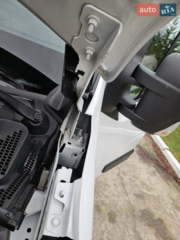 Мікроавтобус вантажний (до 3,5т) Renault Master 2021 в Бердичеві