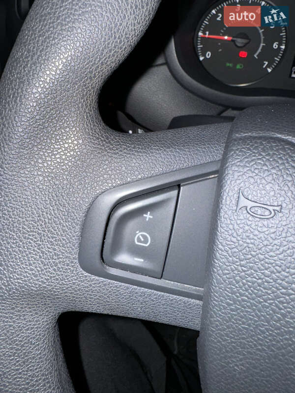 Грузовой фургон Renault Master 2020 в Луцке фото 31 Грузовой фургон Renault Master 2020 в Луцке