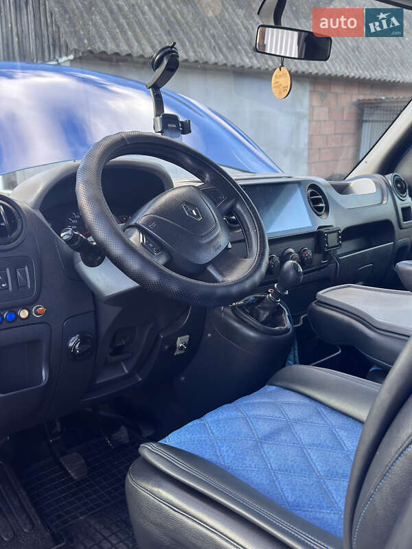 Мінівен Renault Master 2016 в Старій Вижівці