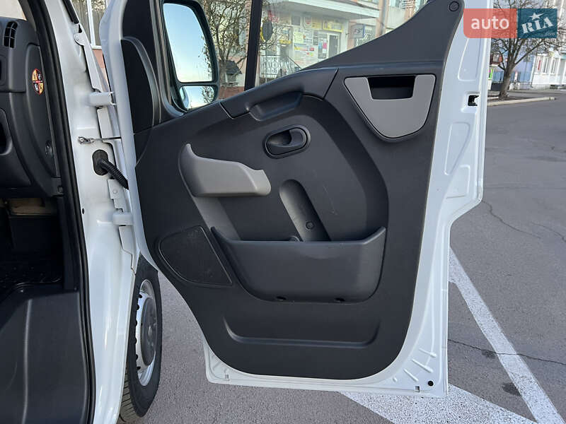 Вантажний фургон Renault Master 2019 в Радивиліві фото 46 Вантажний фургон Renault Master 2019 в Радивиліві