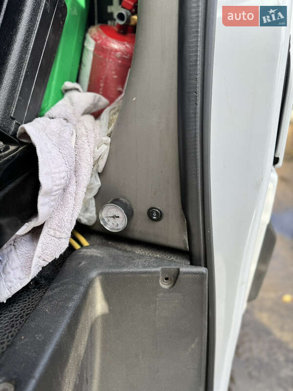 Тентований Renault Master 2020 в Києві фото 16 Тентований Renault Master 2020 в Києві