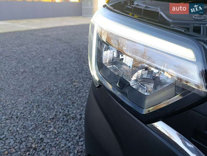 Вантажний фургон Renault Master 2022 в Києві фото 47 Вантажний фургон Renault Master 2022 в Києві