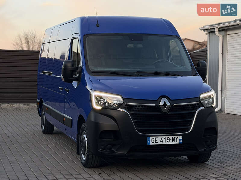 Вантажний фургон Renault Master 2022 в Дубні