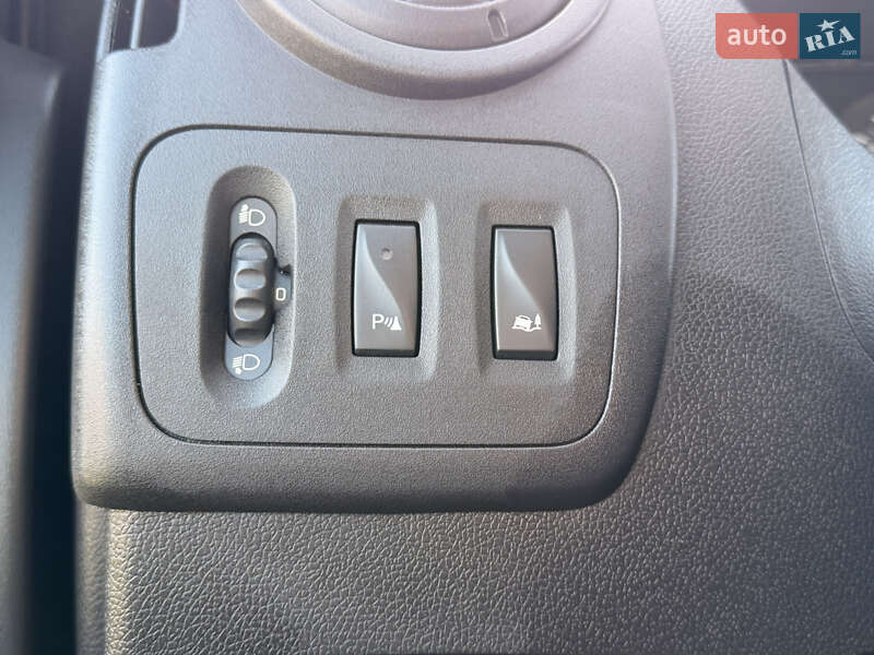 Вантажопасажирський фургон Renault Master 2018 в Ковелі фото 32 Вантажопасажирський фургон Renault Master 2018 в Ковелі