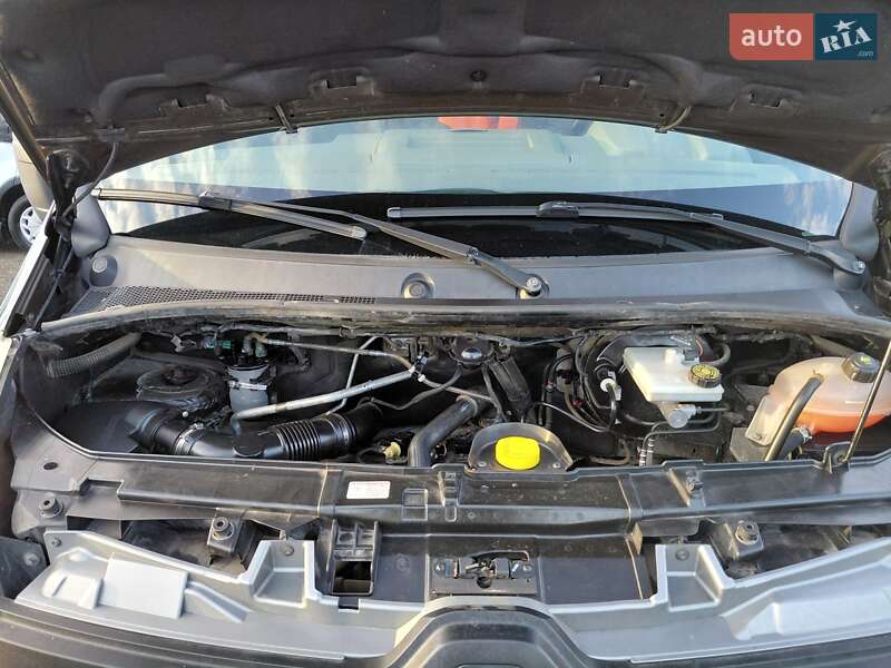 Микроавтобус грузовой (до 3,5т) Renault Master 2015 в Ивано-Франковске фото 7 Микроавтобус грузовой (до 3,5т) Renault Master 2015 в Ивано-Франковске