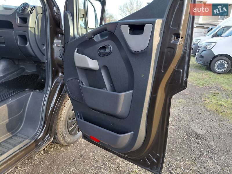 Микроавтобус грузовой (до 3,5т) Renault Master 2015 в Ивано-Франковске фото 25 Микроавтобус грузовой (до 3,5т) Renault Master 2015 в Ивано-Франковске