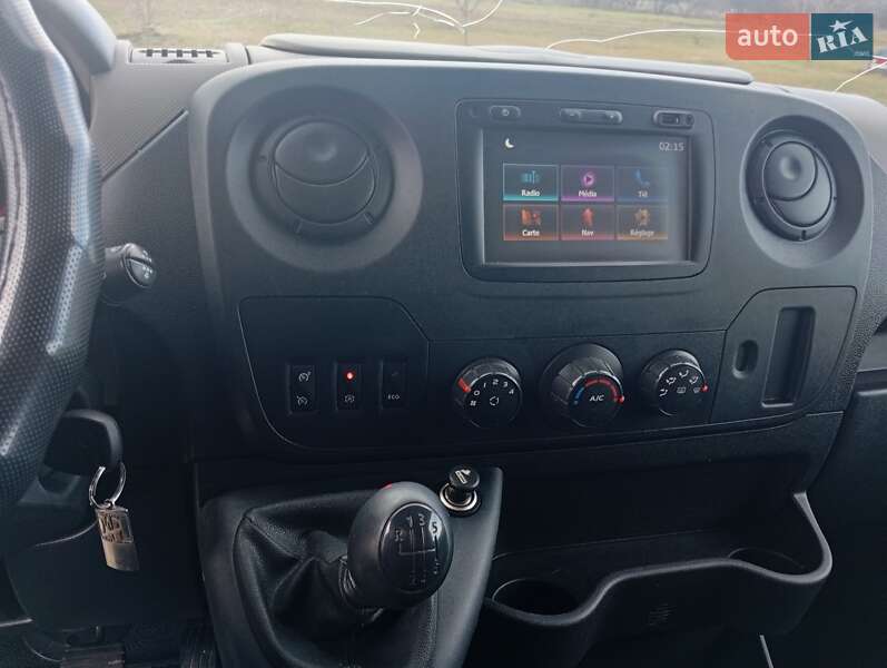 Мікроавтобус вантажний (до 3,5т) Renault Master 2016 в Богодухіву фото 10 Мікроавтобус вантажний (до 3,5т) Renault Master 2016 в Богодухіву