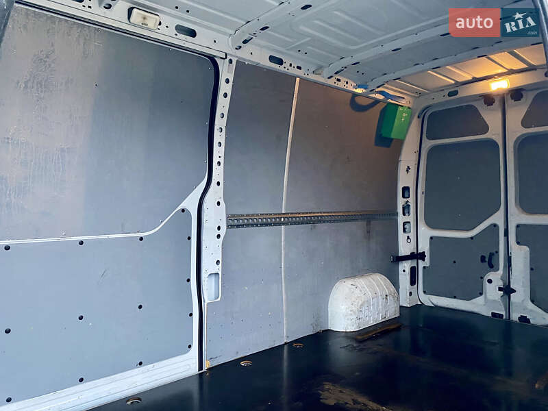 Вантажний фургон Renault Master 2017 в Києві фото 15 Вантажний фургон Renault Master 2017 в Києві
