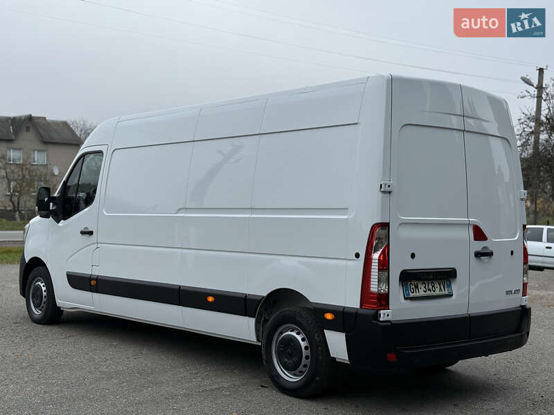 Грузовой фургон Renault Master 2023 в Дубно