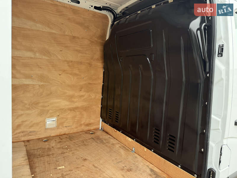 Грузовой фургон Renault Master 2023 в Дубно