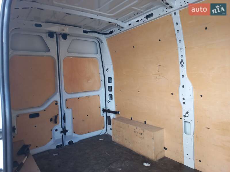 Грузовой фургон Renault Master 2016 в Харькове