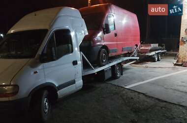 Автовоз Renault Master 2000 в Бершаді