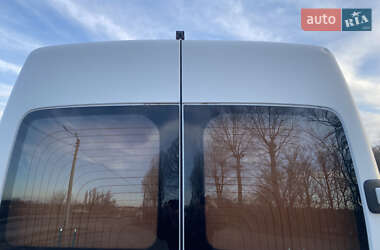 Інші вантажівки Renault Master 2005 в Обухові