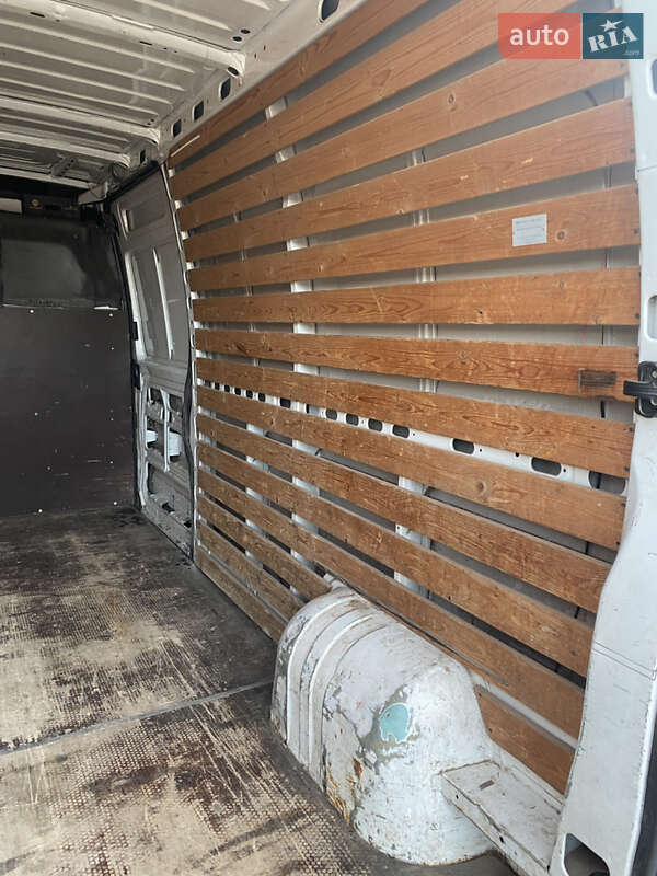 Інші вантажівки Renault Master 2005 в Обухові