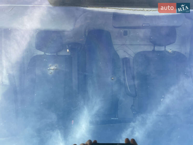 Інші вантажівки Renault Master 2005 в Обухові